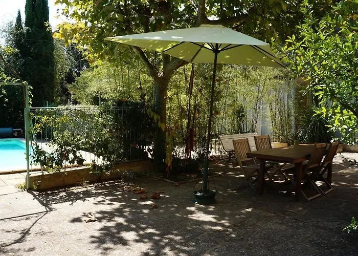 Feriehus Mas Blauvac Avec Piscine, Entre Uzes Pont Du Gard Vers-Pont-du-Gard
